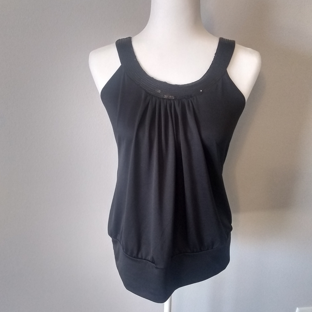 Black tank, with sequin neck